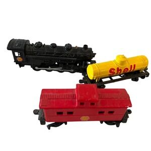 Fletcher Barnhardt HO Scale Shell Oil Train Set (no tender)